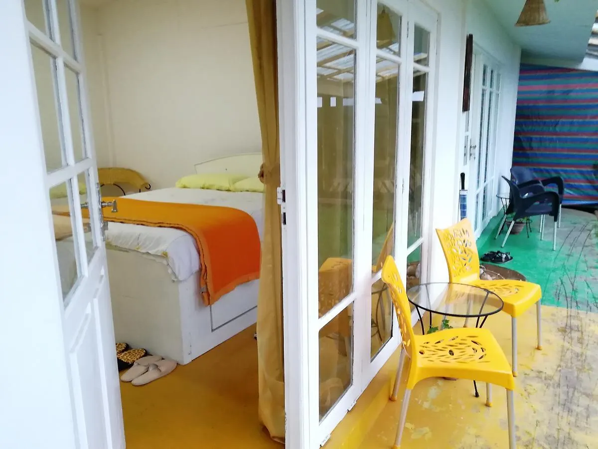 Homestay Red Gold & Green House Apartment Nuwara Eliya