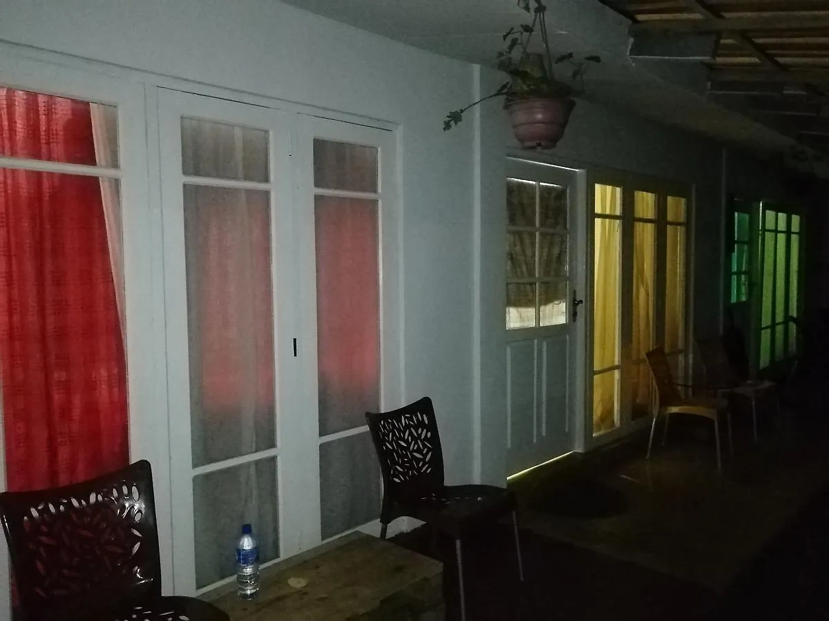 Red Gold & Green House Apartment Nuwara Eliya Sri Lanka